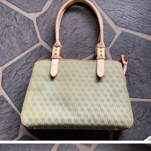 2 large vintage Dooney Bourke handbags